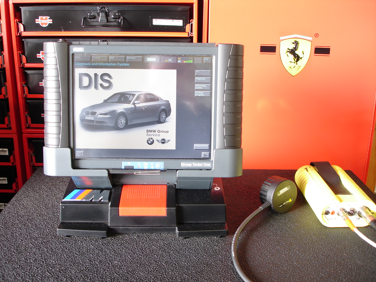 BMW GT1 diagnostic system.